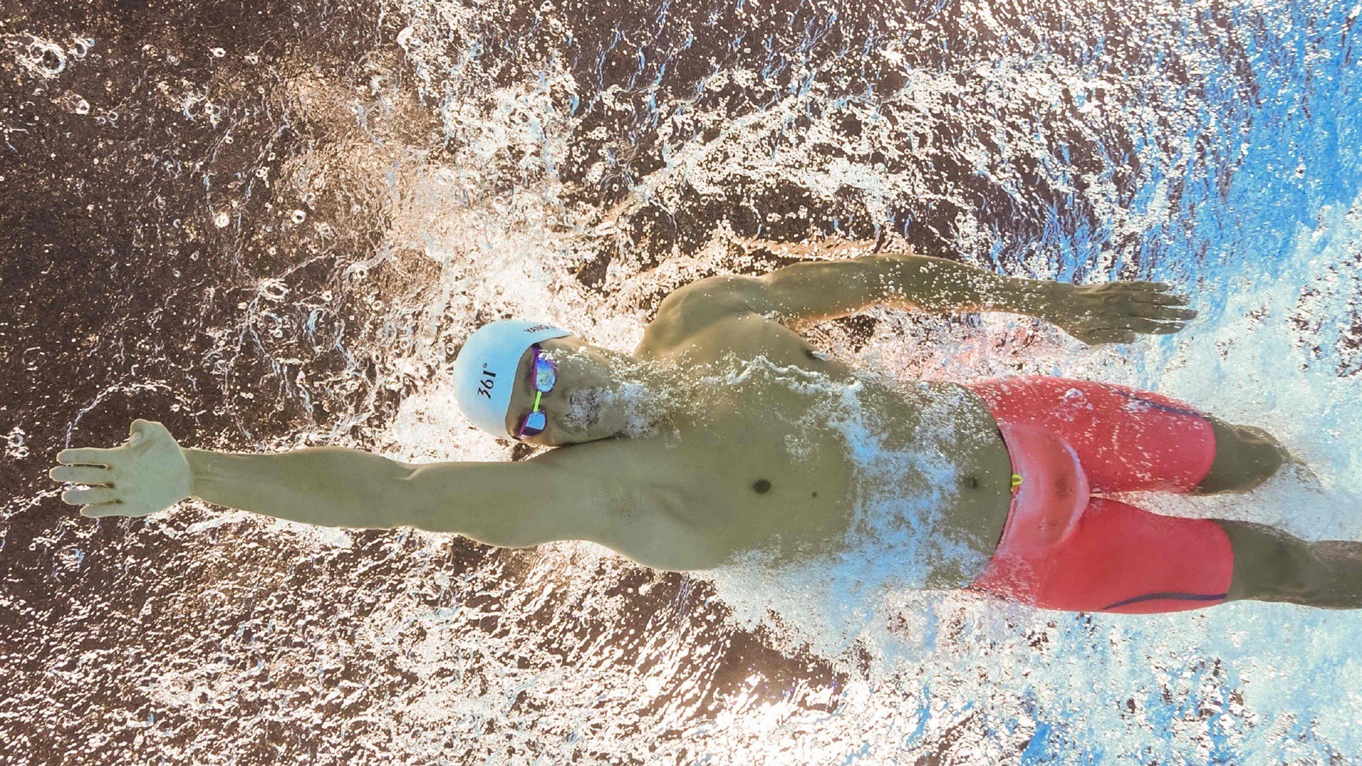 国家举重管理中心举办训练科学化论坛，国家举重队领队 是谁