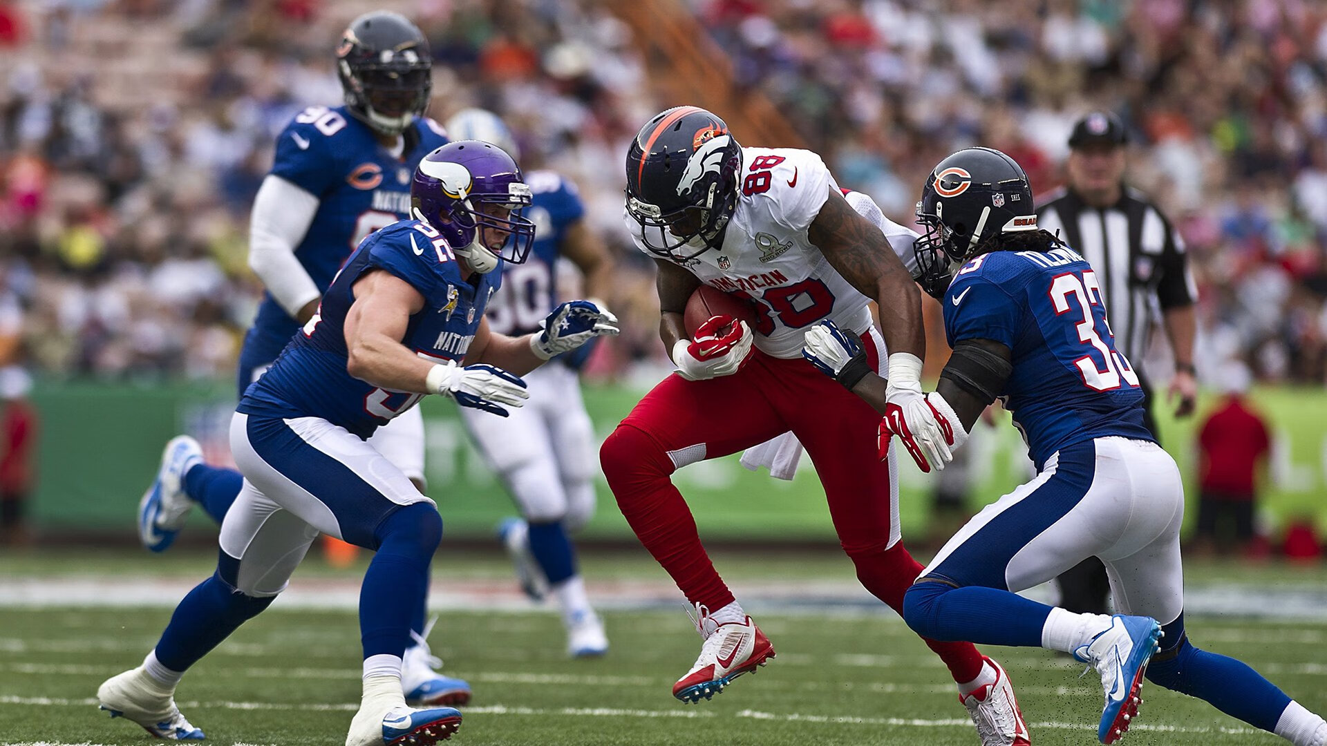 比赛临近主教练保持低调强调细节决定成败不容松懈，教练提前进入比赛台